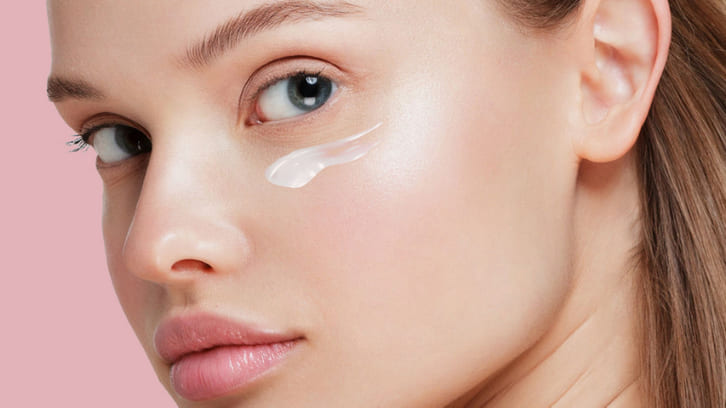Review các loại kem dưỡng mắt chống lão hóa hiệu quả nhất hiện nay