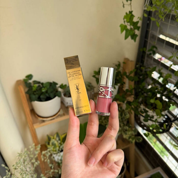 Review các loại son bóng không gây dính môi đáng mua nhất 2026 7 son bong ysl loveshine plumping lip oil gloss